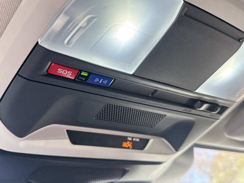 Certified 2024 Subaru Crosstrek 2.0i Premium w/ Crosstrek Mirror Package image 29