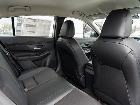 New 2026 Nissan Sentra SR w/ SR Premium Package FWD image 26