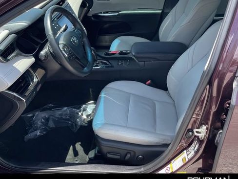 Used 2016 Toyota Avalon XLE FWD image 8