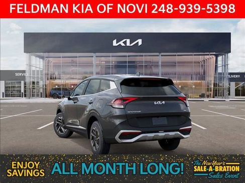 New 2025 Kia Sportage LX image 4