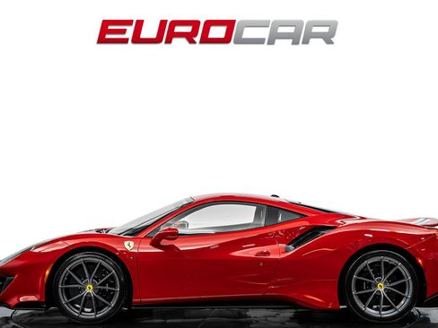 Used 2019 Ferrari 488 Pista Coupe RWD image 2