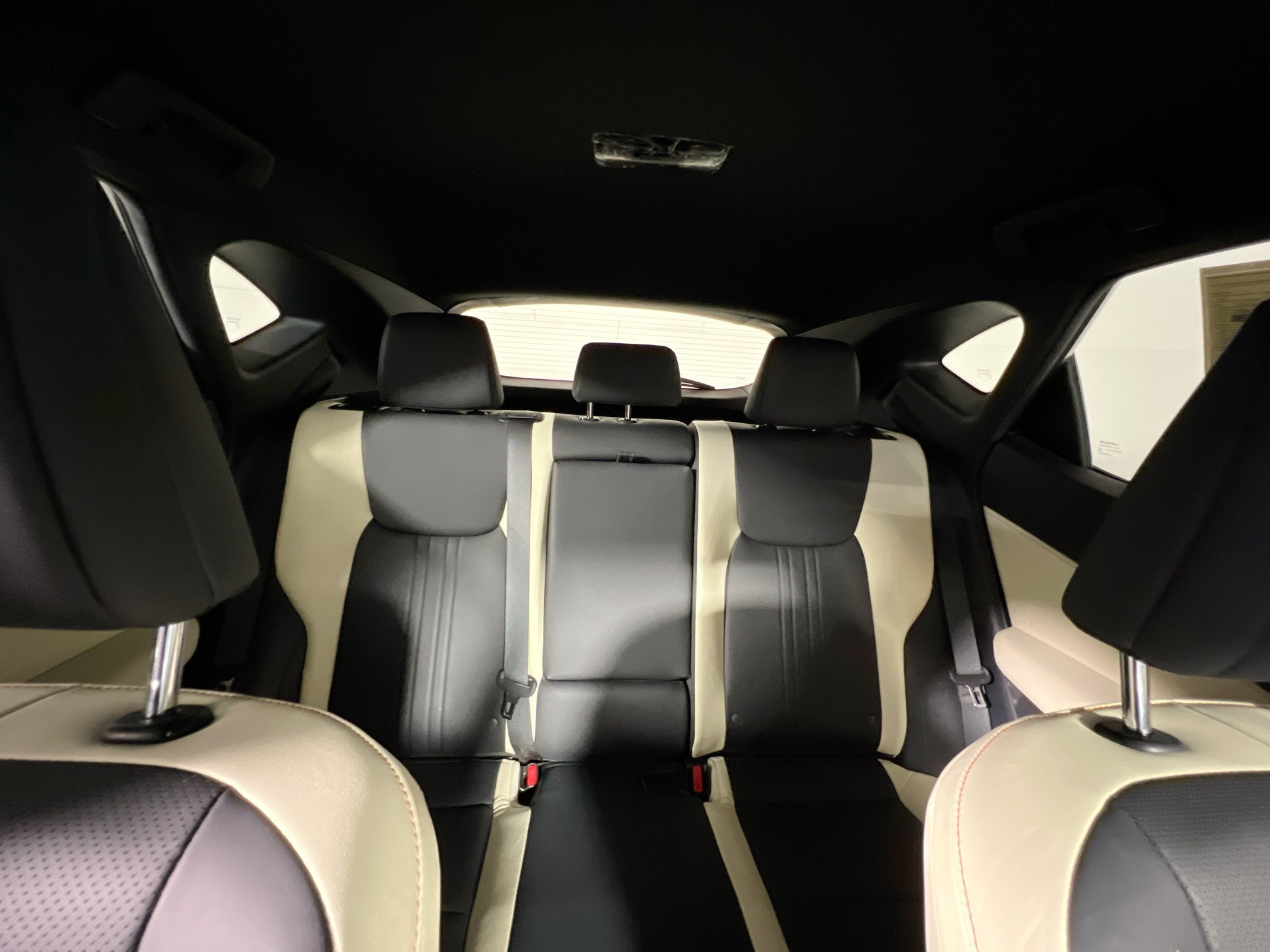 Used 2024 Lexus NX 250 FWD w/ Towing Package (2000 Lbs) image 33