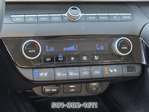 Used 2023 Hyundai Elantra Limited w/ Winter Weather Package FWD image 24