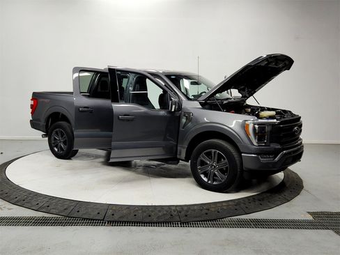 Used 2023 Ford F150 Lariat w/ Equipment Group 502A High image 9