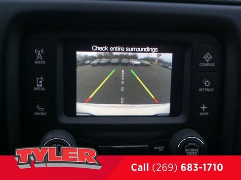 Used 2018 Jeep Compass Latitude w/ Cold Weather Group image 55