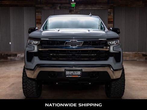 Used 2024 Chevrolet Silverado 1500 LT w/ Texas Edition Plus image 4