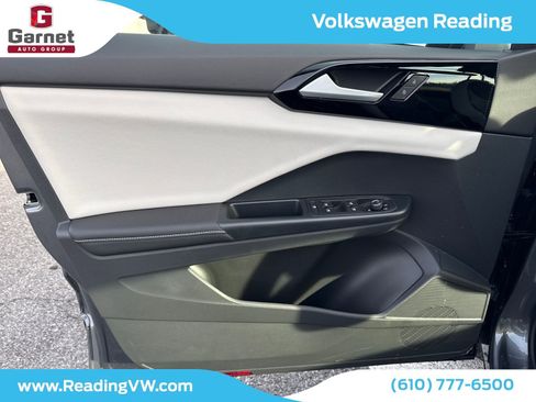 New 2025 Volkswagen Taos S image 12