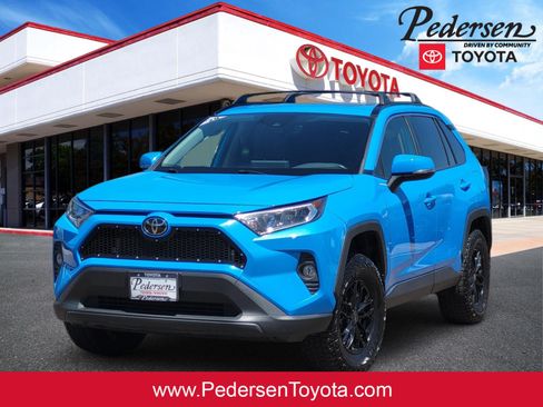 Used 2020 Toyota RAV4 XLE w/ Convenience Package AWD/4WD image 1