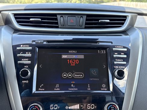 Used 2024 Nissan Murano SV w/ SV Midnight Edition Package image 21