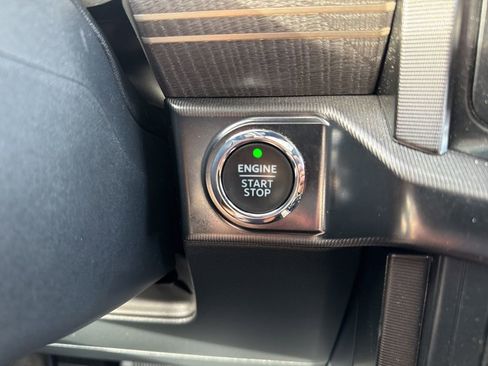 Certified 2023 Ford F150 Platinum w/ Equipment Group 701A High image 40