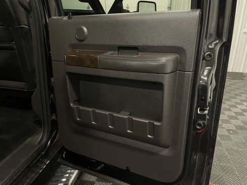 Used 2015 Ford F350 Platinum image 43
