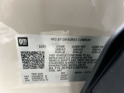 New 2026 Chevrolet Trax RS w/ Sunroof Package image 28