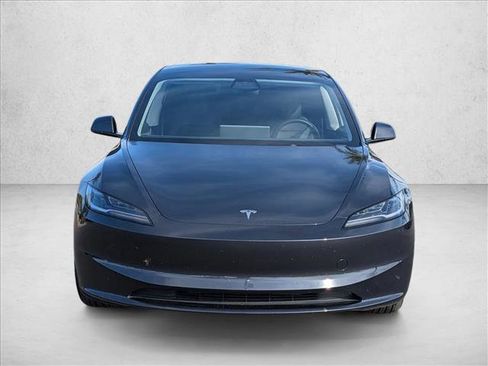 Used 2025 Tesla Model 3 Long Range image 2