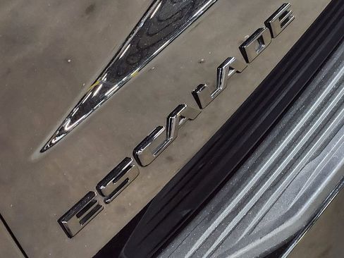 Used 2024 Cadillac Escalade Sport Platinum image 25