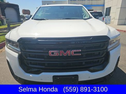 Used 2022 GMC Acadia SLE w/ Driver Convenience Package FWD image 5