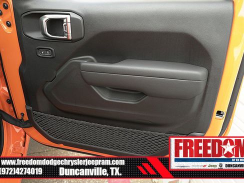 New 2025 Jeep Wrangler Sport S image 39