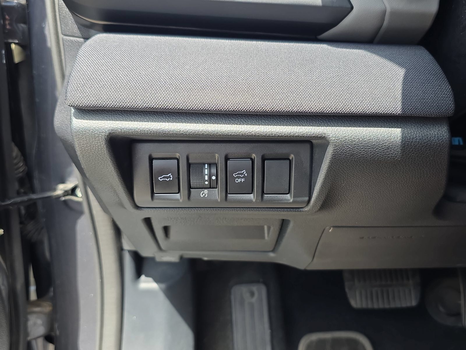 Used 2023 Subaru Outback Premium AWD/4WD image 22