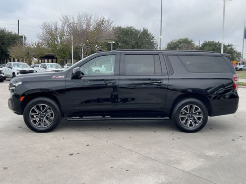 Used 2023 Chevrolet Suburban Z71 w/ Max Trailering Package image 2