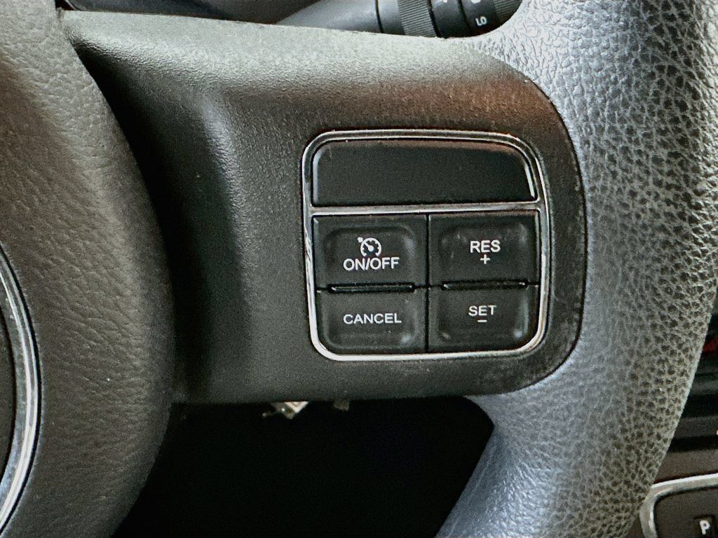 Used 2012 Jeep Compass Sport FWD image 21