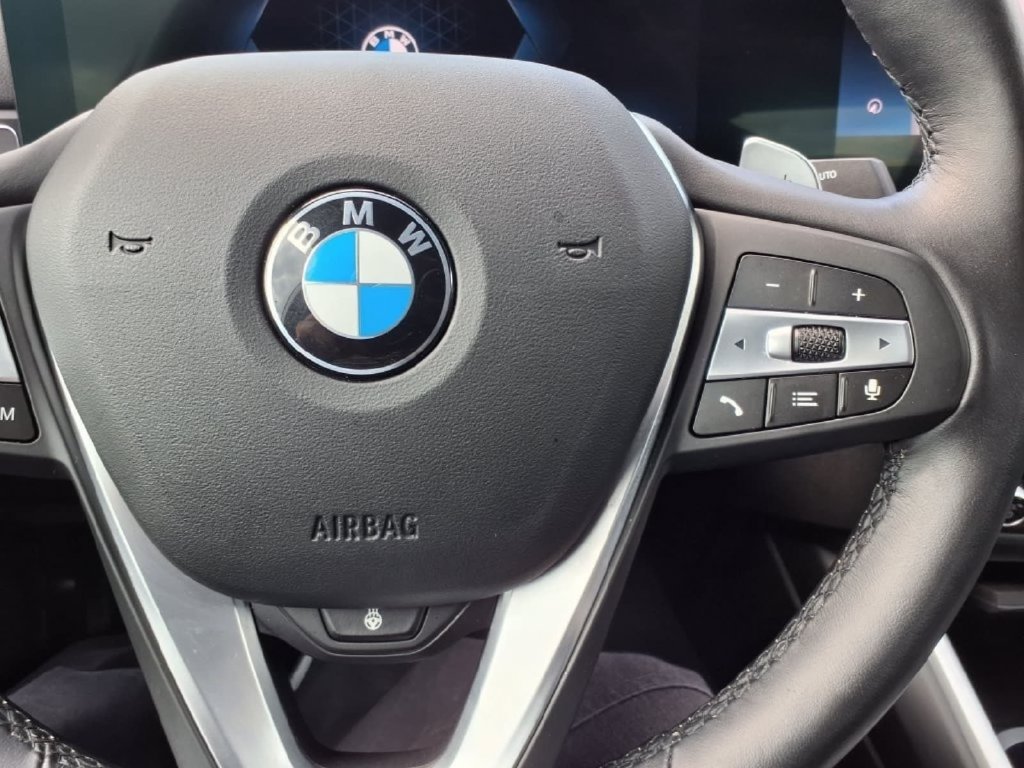 Used 2024 BMW 330i Sedan RWD image 21