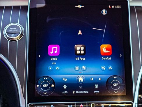 New 2026 Mercedes-Benz C 300 4MATIC Sedan image 15