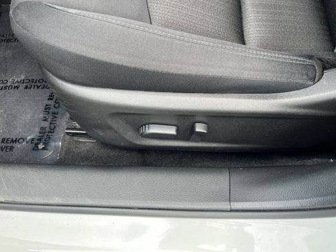 Used 2025 Nissan Altima 2.5 SV FWD image 22