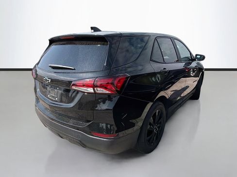 Used 2024 Chevrolet Equinox LS w/ LS Convenience Package FWD image 8