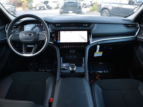 New 2026 Jeep Grand Cherokee Altitude AWD/4WD image 22