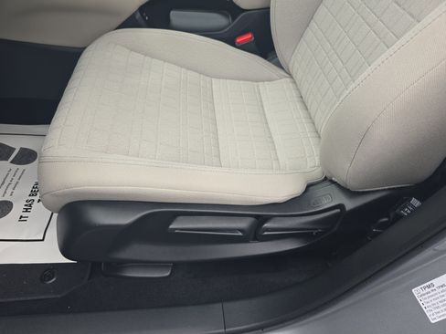 Used 2024 Honda HR-V LX image 26