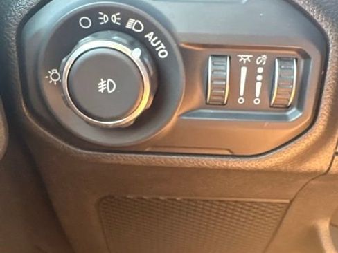 Used 2019 Jeep Wrangler Rubicon AWD/4WD image 20