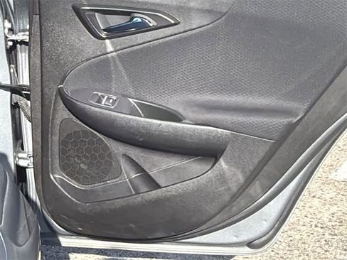 Used 2023 Chevrolet Malibu LT image 16