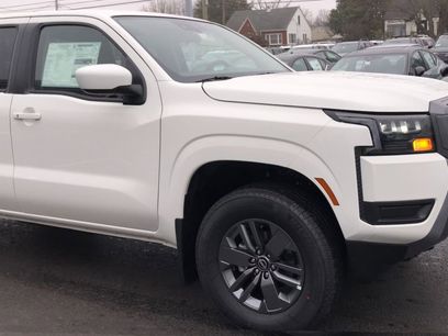 New 2026 Nissan Frontier SV w/ SV Convenience Package