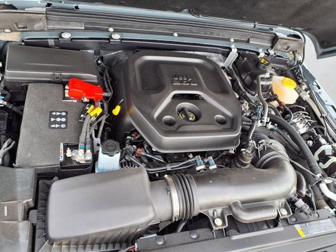 Used 2026 Jeep Wrangler Sport image 27