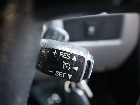 Used 2012 Toyota Tundra 4x4 Double Cab image 31