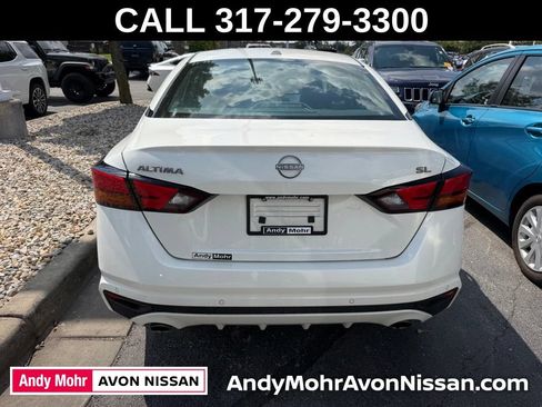 Used 2024 Nissan Altima 2.5 SL FWD image 5