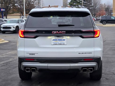 Certified 2025 GMC Acadia Elevation image 12