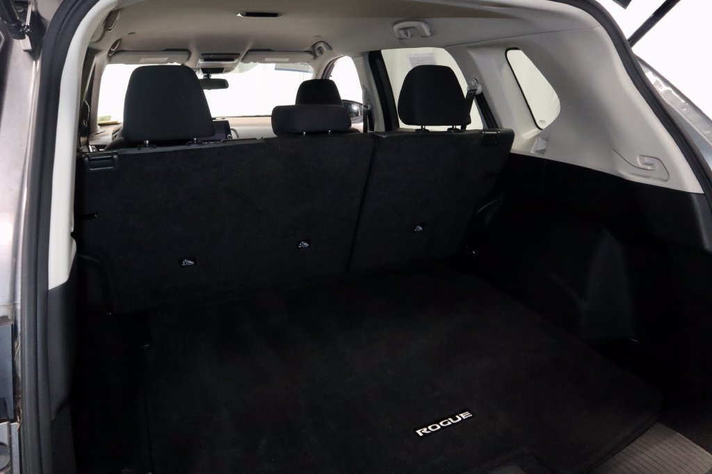 Certified 2023 Nissan Rogue SV AWD/4WD image 14