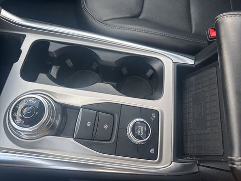 Used 2023 Ford Explorer Limited w/ Hybrid Equipment Group 310A image 25