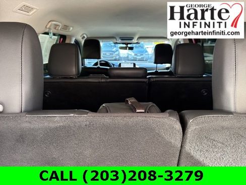 Used 2023 Nissan Pathfinder SL image 12