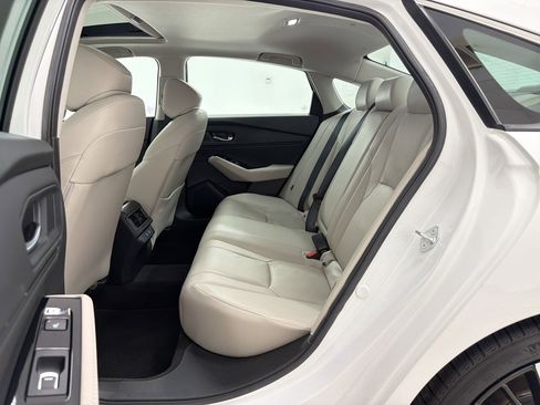 Used 2023 Honda Accord Touring image 13