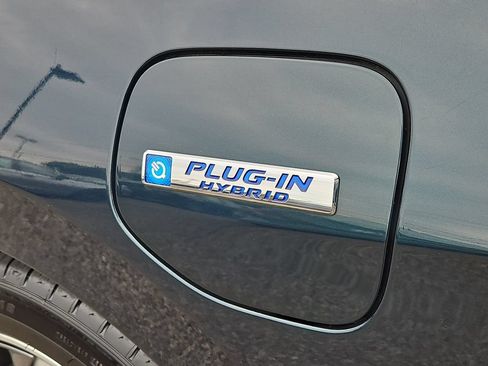 Certified 2019 Honda Clarity Plug-In Hybrid image 13
