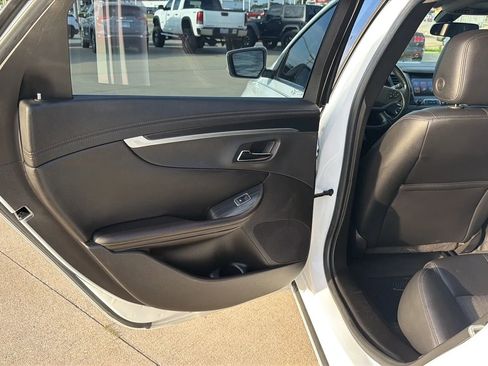 Used 2020 Chevrolet Impala LT FWD image 51