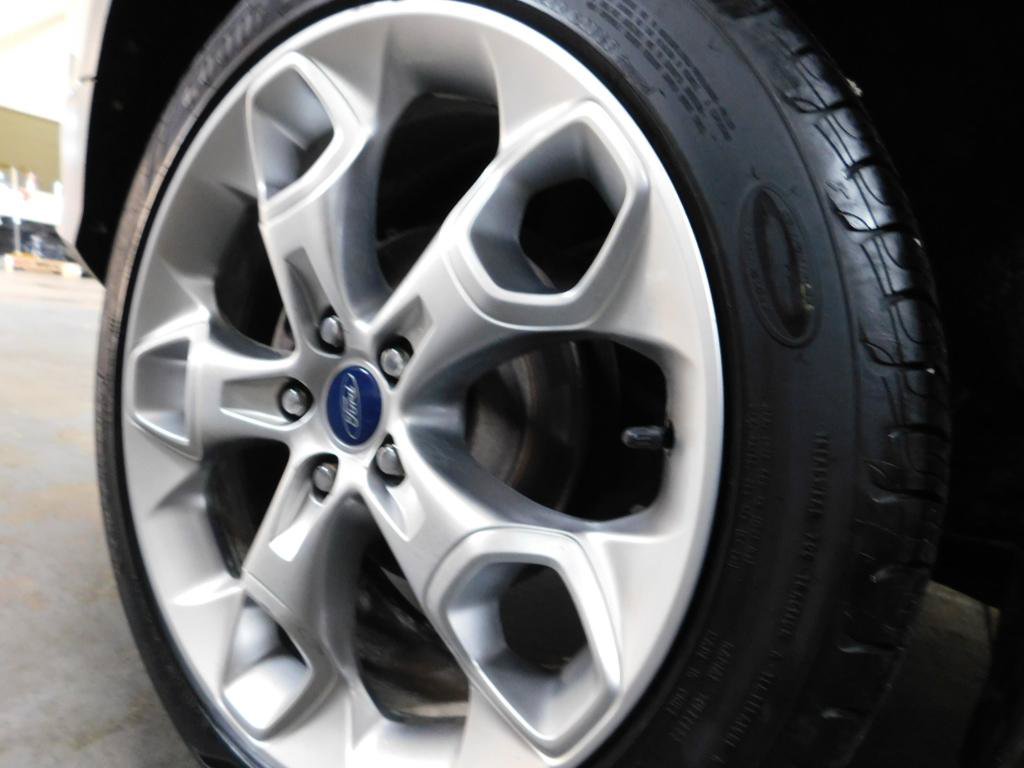 Used 2016 Ford Escape Titanium AWD/4WD image 17