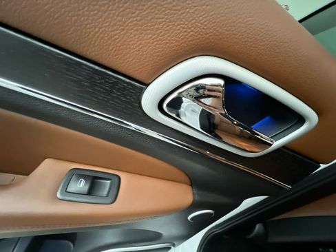 Used 2021 Jeep Grand Cherokee Summit w/ Platinum Series Group image 21