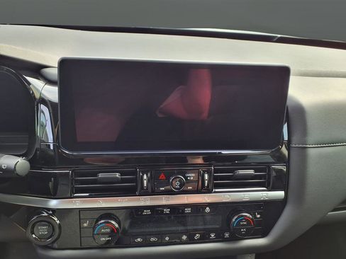 New 2026 Nissan Pathfinder SL AWD/4WD image 44