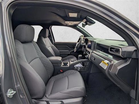 New 2025 Toyota Tacoma SR5 image 7