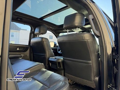 Used 2022 Toyota Tundra Platinum image 15