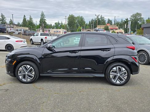 Used 2023 Hyundai Kona SE FWD image 4
