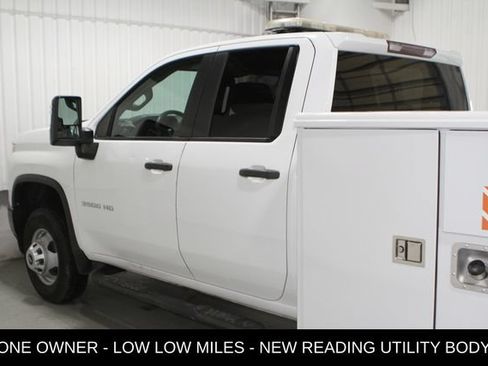Used 2020 Chevrolet Silverado 3500 W/T w/ WT Convenience Package AWD/4WD image 29