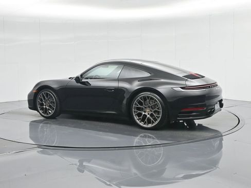 Used 2023 Porsche 911 Carrera image 5